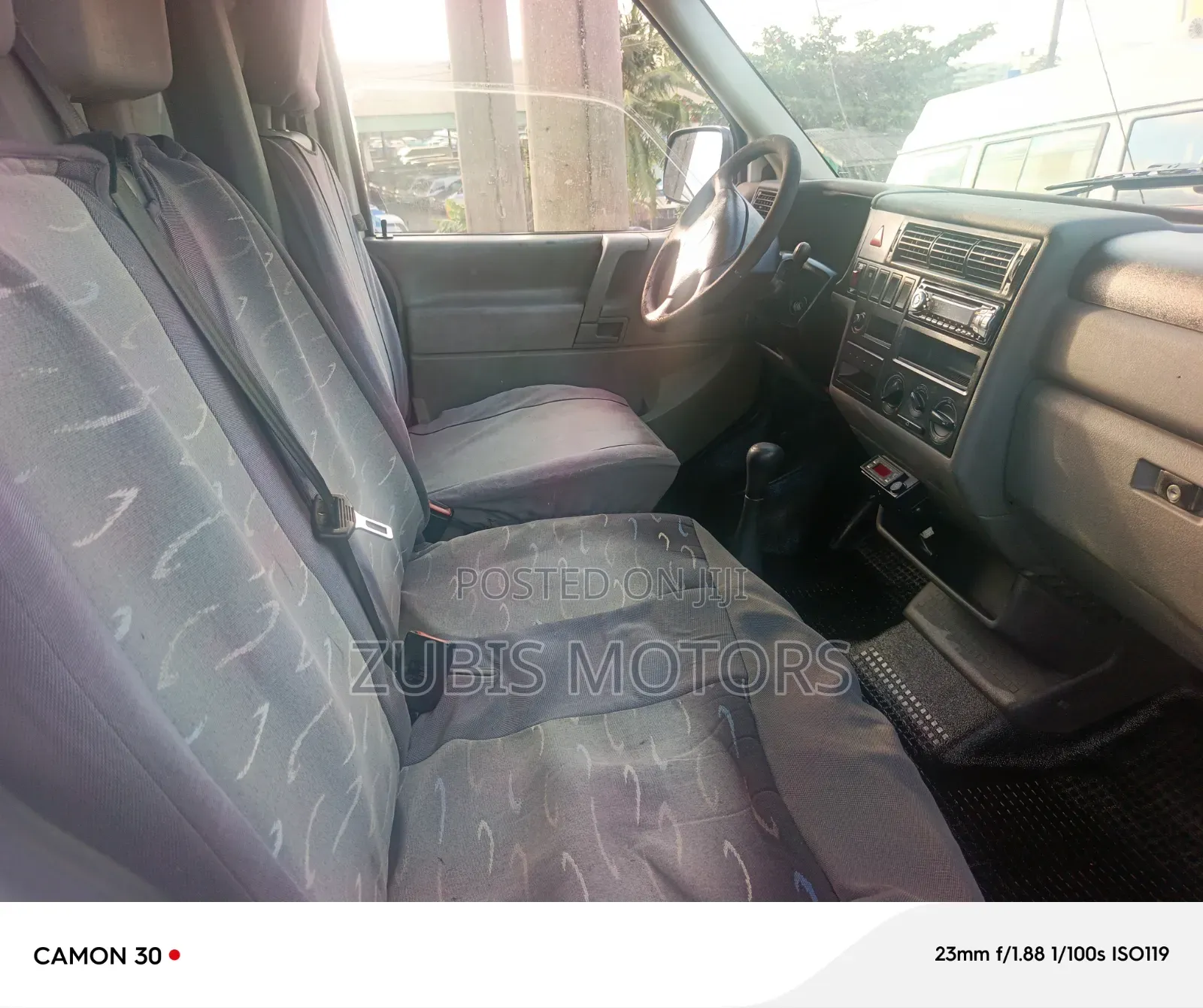 Volkswagen Transporter 2002 White