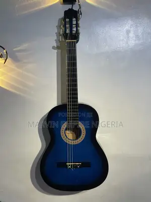 Budget-Friendly 39-Inch Beginner Classical Guitar With Bag