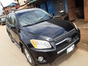 Toyota RAV4 2010 Black