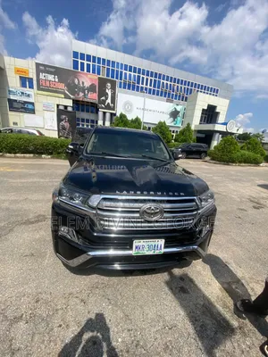 Toyota Land Cruiser Prado 2022 Black
