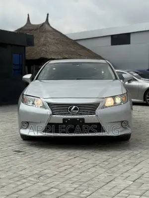 Lexus ES 350 FWD 2014 Silver