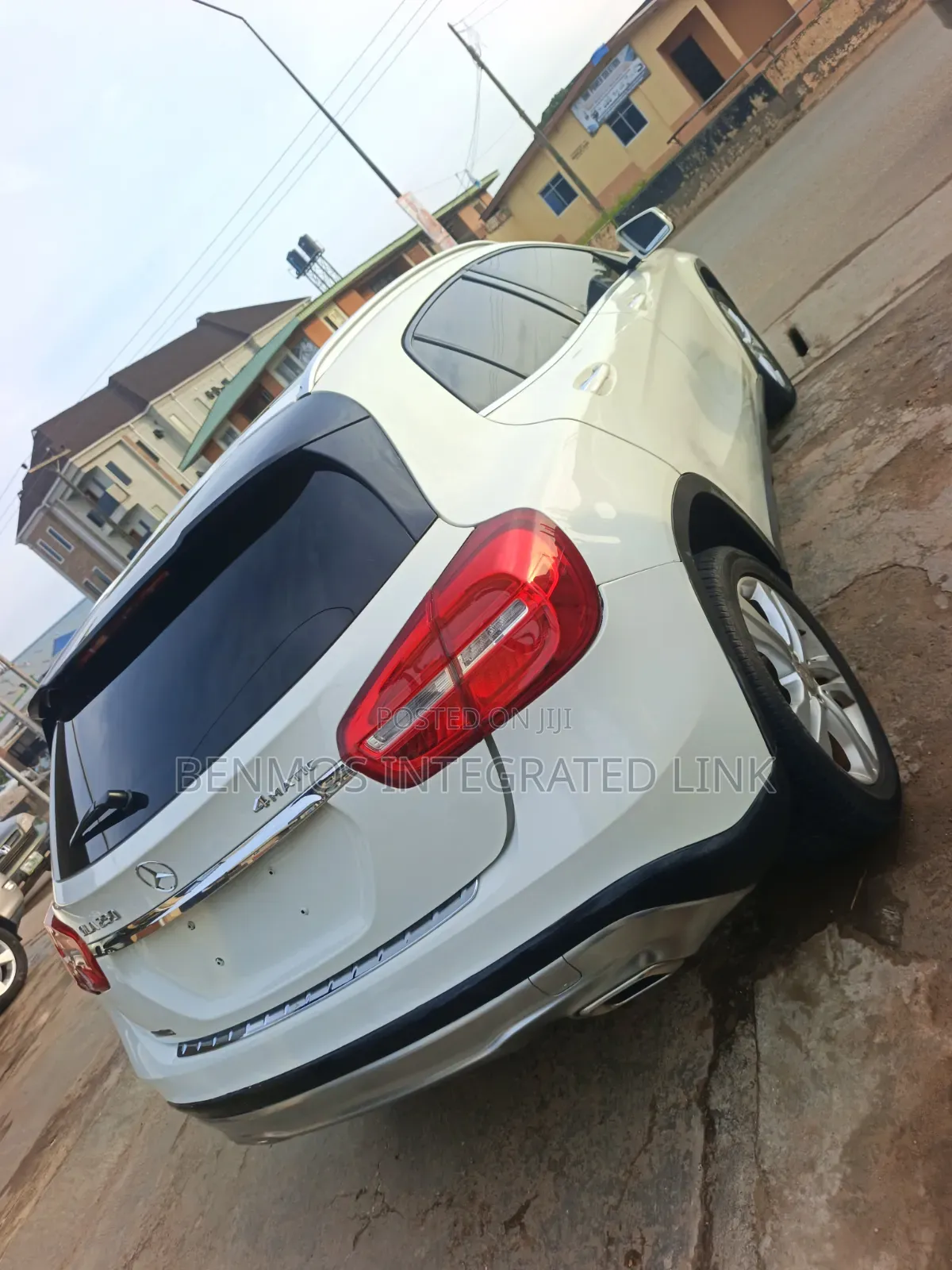 Mercedes-Benz GLA 250 2017 White