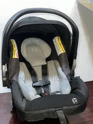 Baby Trend Infant Carrier Car Seat (0-2yrs)