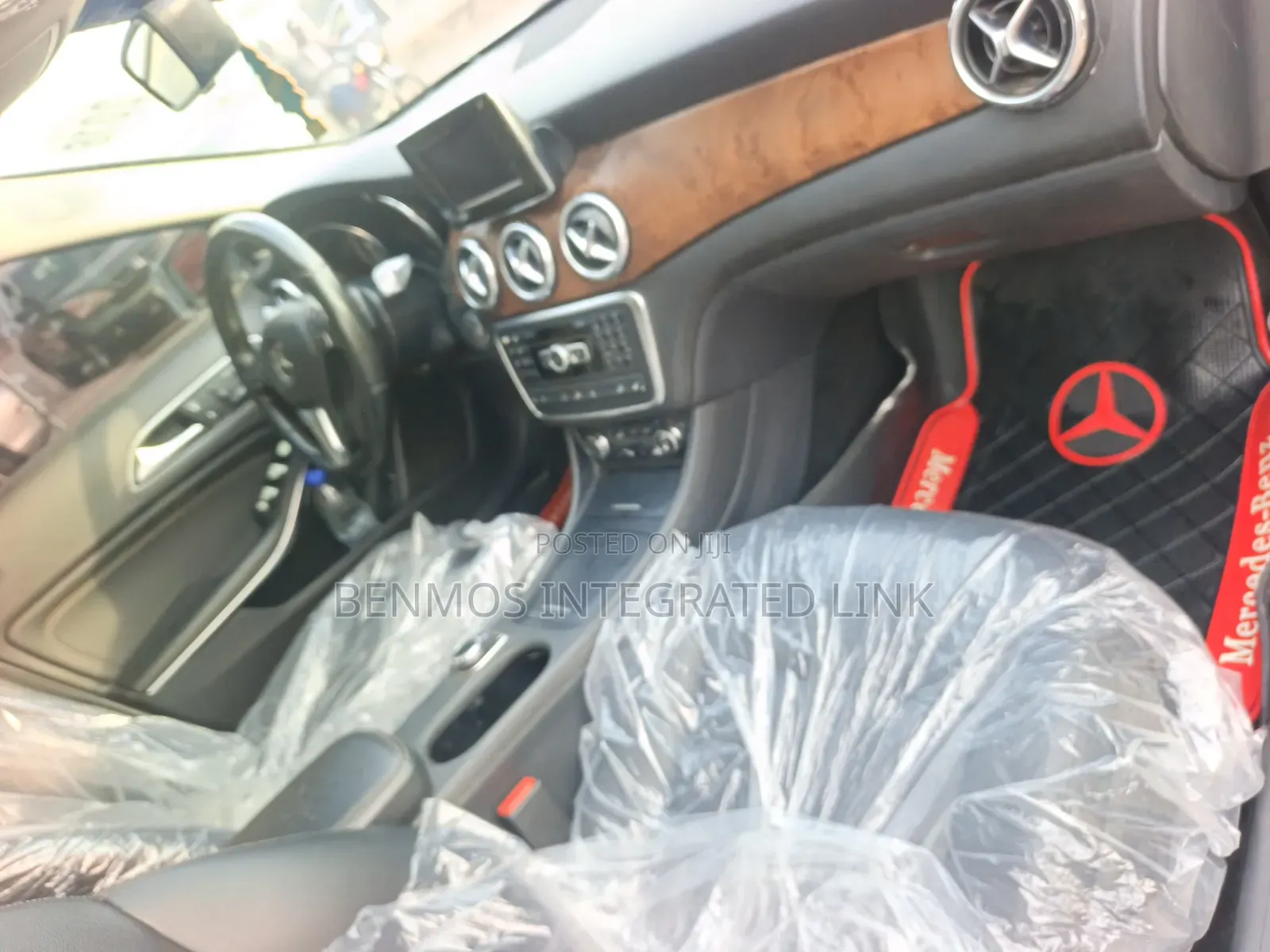 Mercedes-Benz GLA 250 2017 White