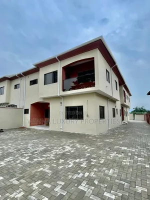 6bdrm Duplex in Gwarinpa Main for rent