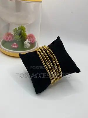 Women’s Ball Bracelet