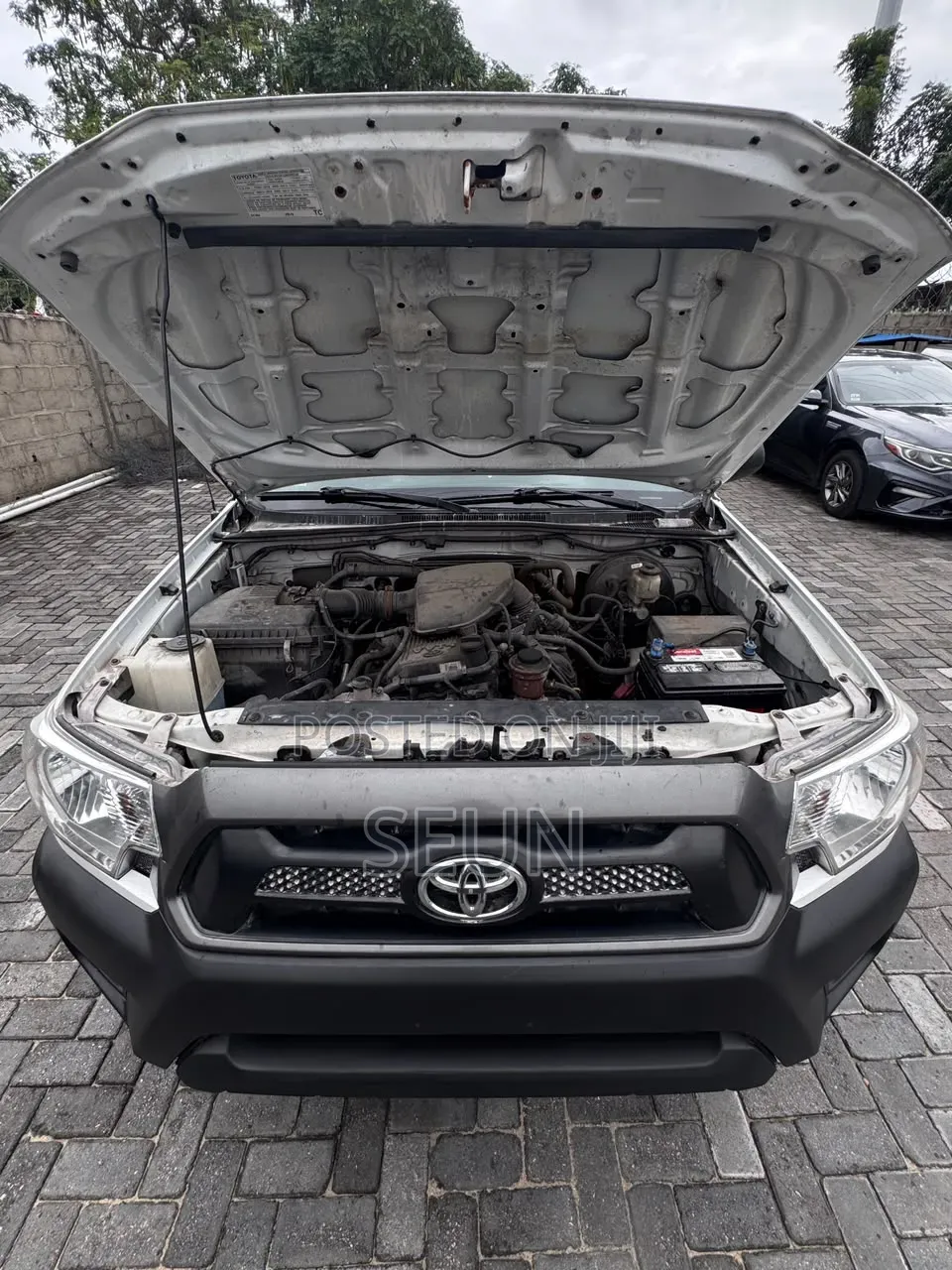 Toyota Tacoma 2015 White