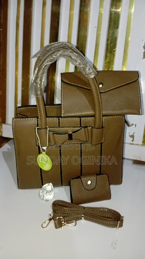 All Kind of Ladies Hand Bags