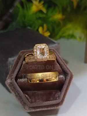 Glitters Couple's Set of Gold Ring G001