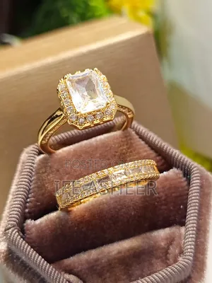 Glitters Couple's Set of Gold Ring G001