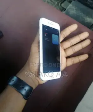 Apple iPhone 7 128 GB White