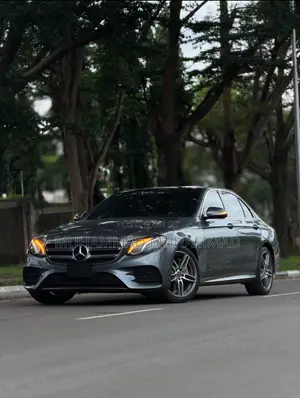 Mercedes-Benz E400 2018 Gray