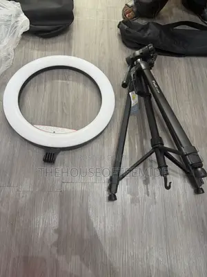 18 Inches Ringlight With Tripod