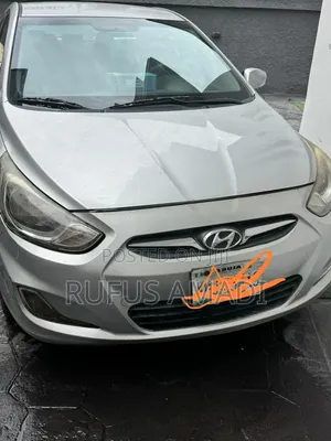 Hyundai Accent 2012 Silver
