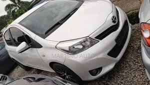 Toyota Yaris 2012 White
