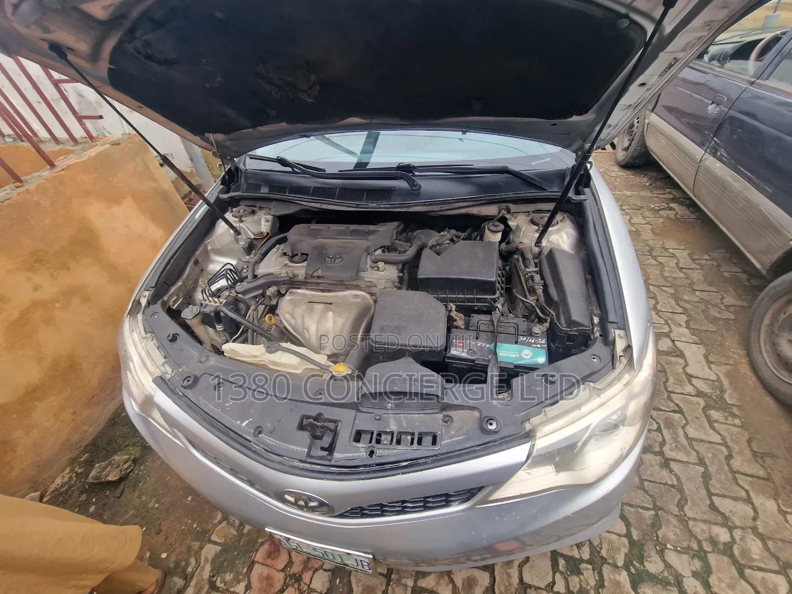 Toyota Camry 2012 Silver