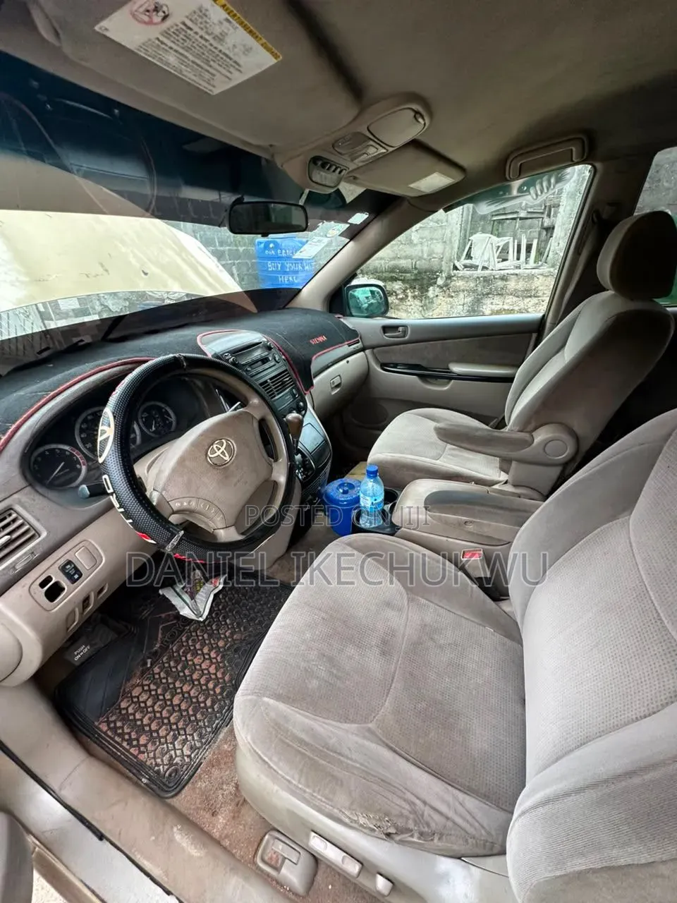 Toyota Sienna 2004 Gold