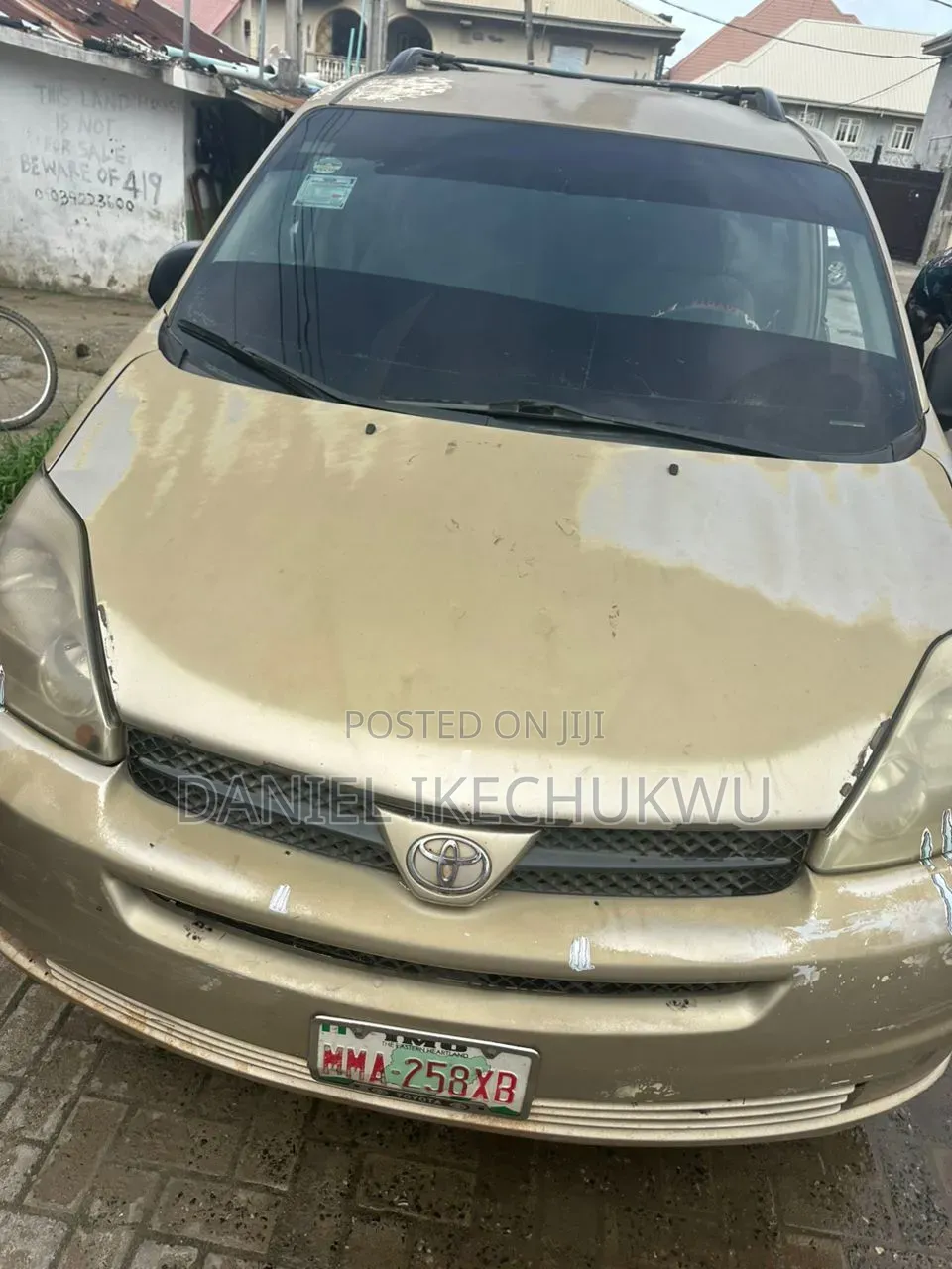 Toyota Sienna 2004 Gold