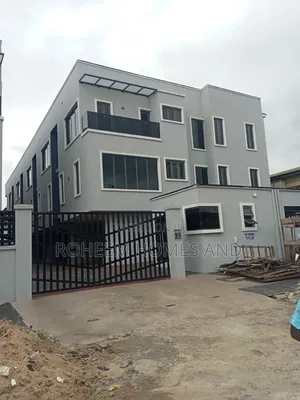 4bdrm Duplex in Secured Estate, Wempco Road for sale