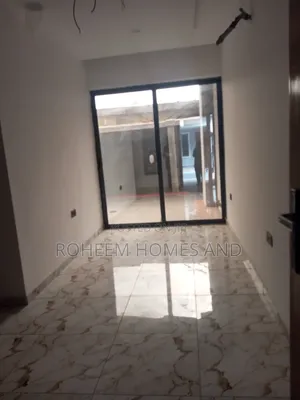 4bdrm Duplex in Secured Estate, Wempco Road for sale