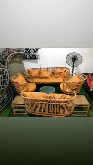 Complete Set Chair and Table