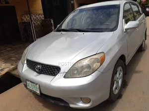 Toyota Matrix 2004 Gray