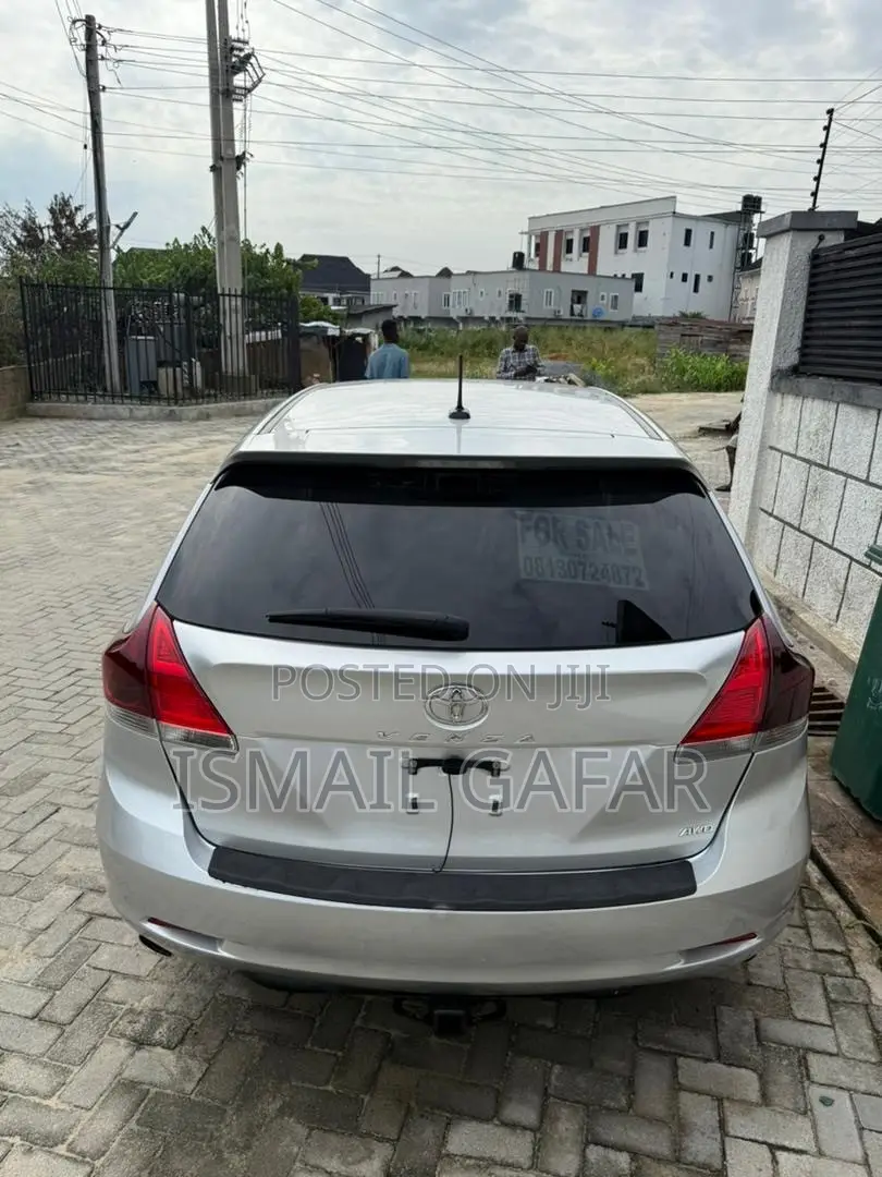 Toyota Venza V6 2012 Gray