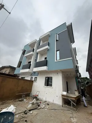 4bdrm Duplex in Gbagada Lagos for sale