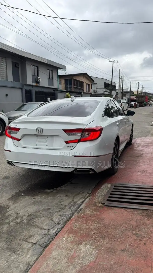 Honda Accord Sport 2.0T 2018 White