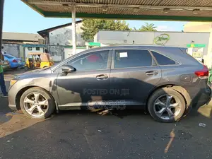 Toyota Venza 2016 Gray