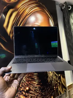 New Laptop Apple MacBook Air 2019 8GB Intel Core i5 HDD+SSD 128GB