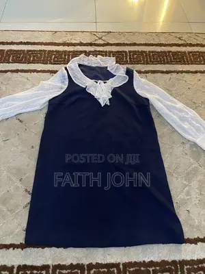 Boyfriend Jeans, Bumshort, Gowns and Tops