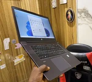 Laptop HP ZBook Studio G3 16GB Intel Core i7 SSD 512GB