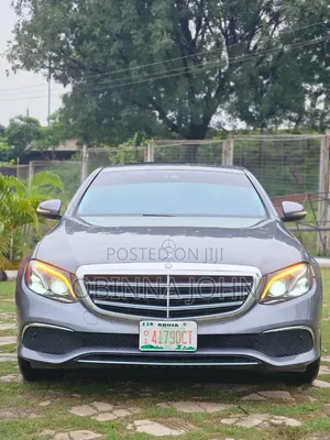 Mercedes-Benz E300 2017 Gray