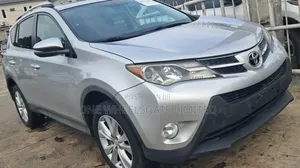 Toyota RAV4 2014 Silver
