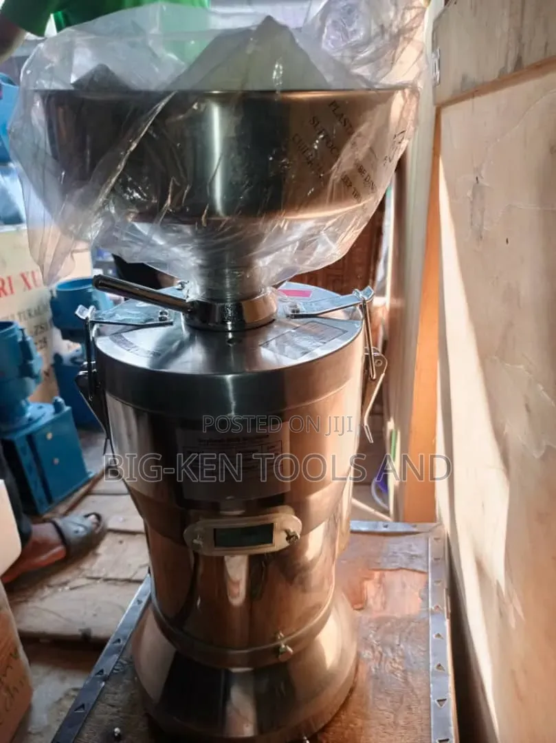 Tiger Nuts Grinder and Extractor Machine