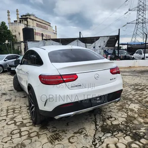 Mercedes-Benz GLE-Class 2019 White