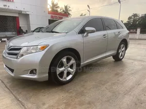Toyota Venza 2015 Silver