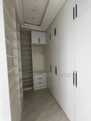 4bdrm Duplex in Ikeja for rent