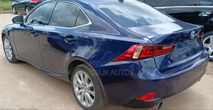 Lexus IS 2014 Blue