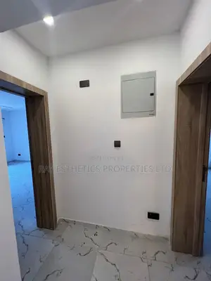 2bdrm Block of Flats in Ilasan for rent