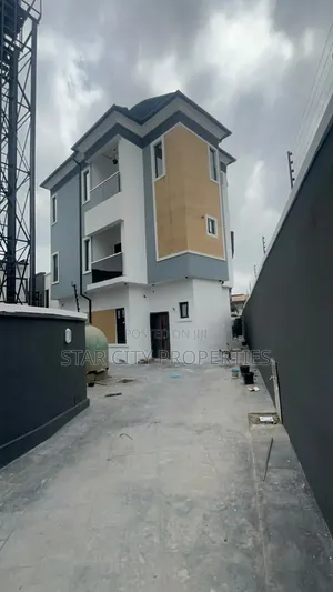 4bdrm Duplex in Gbagada Lagos, Medina for sale