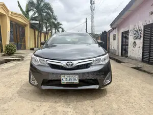 Toyota Camry 2013 Gray