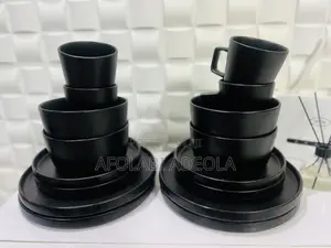 16 Pieces Stoneware Dinner Set