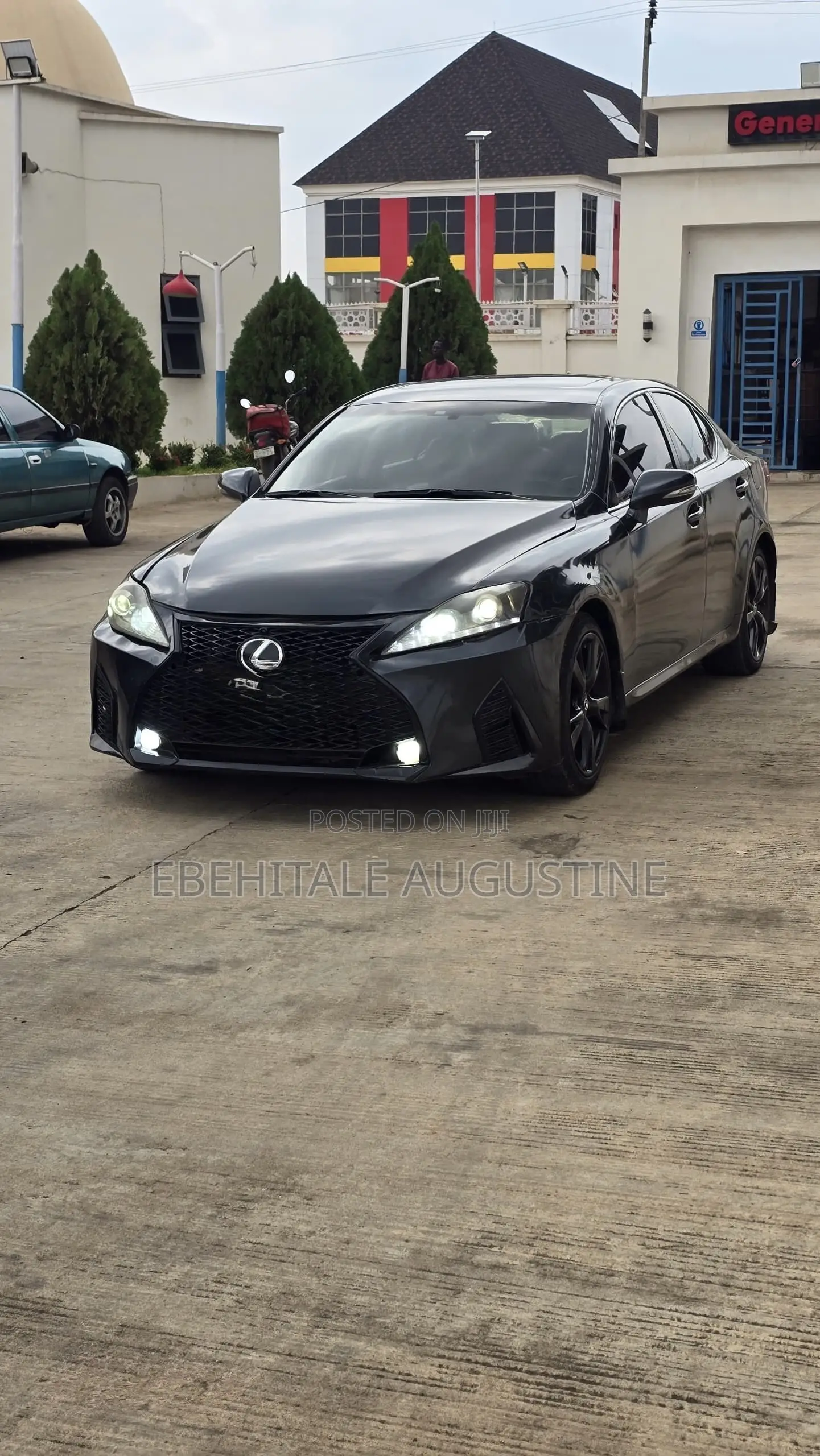Lexus IS 250 2010 Black
