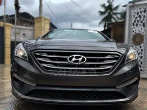 Hyundai Sonata Sport Sedan FWD (2.4L 4cyl 6A) 2016 Gray