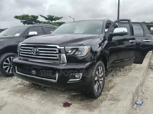 Toyota Sequoia 2015 Black