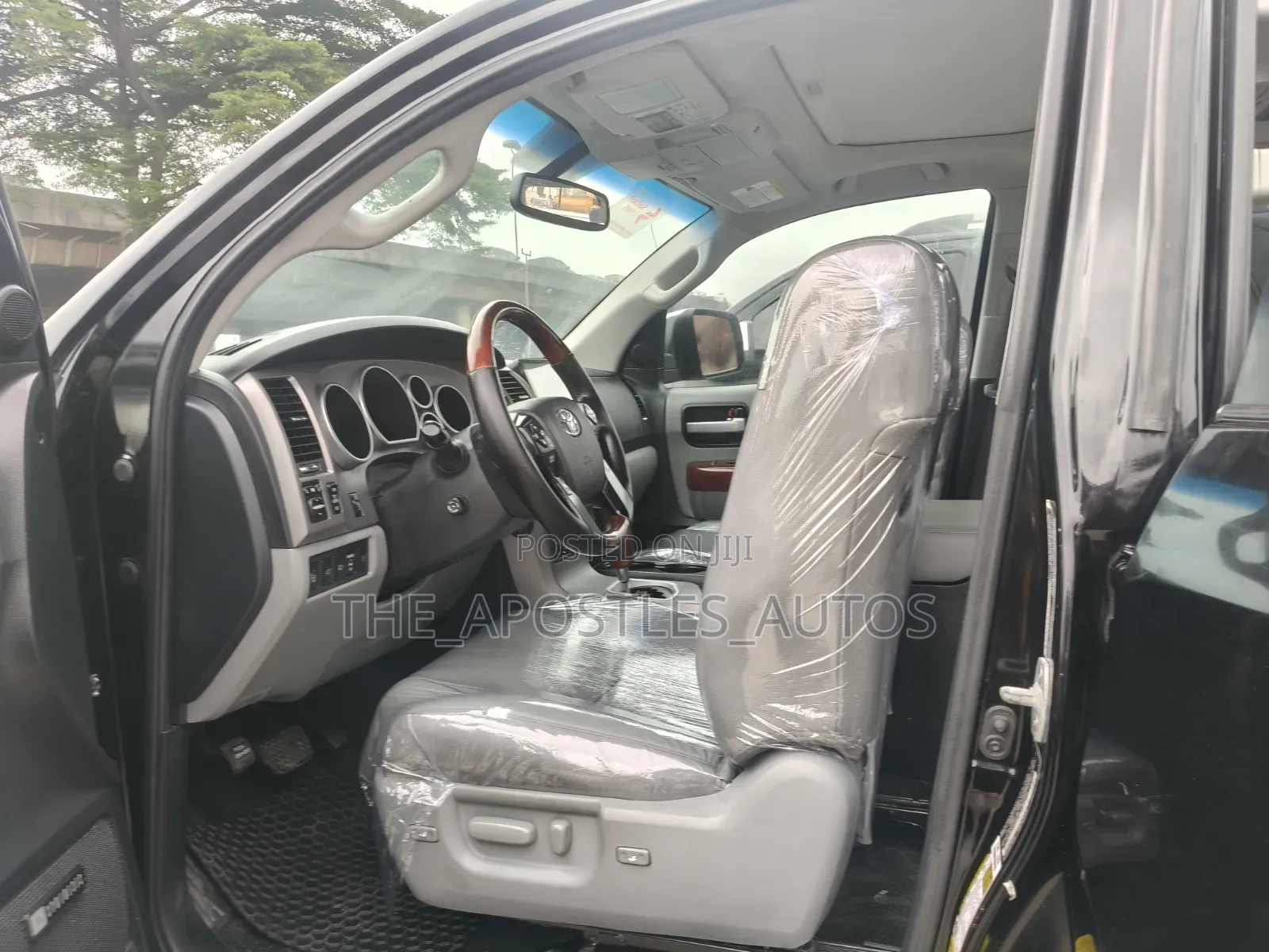Toyota Sequoia 2015 Black