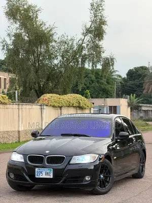 BMW 328i 2010 Black