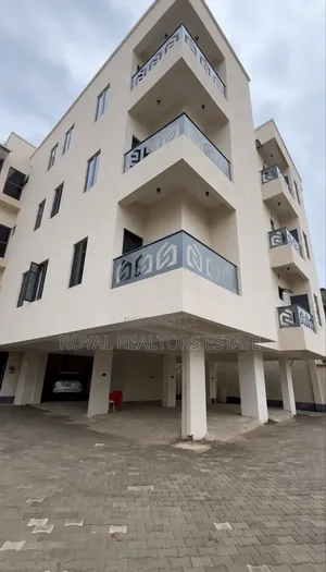 2bdrm Apartment in Tarred Road, Durumi for rent